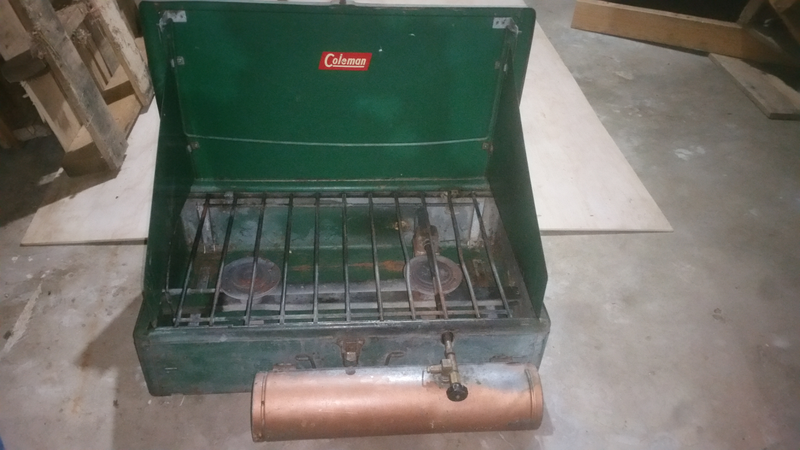Illustration for article titled I accidentally bought a vintage camp stove